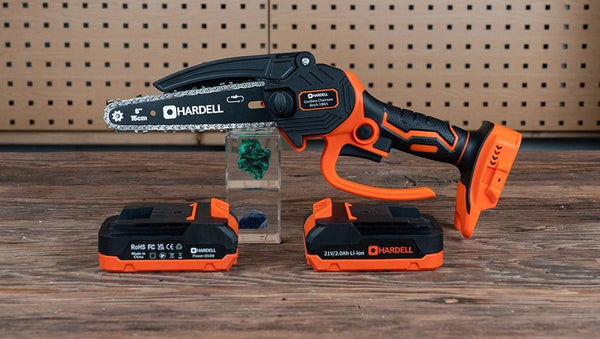 What Are The Uses Of Mini Battery Chainsaw